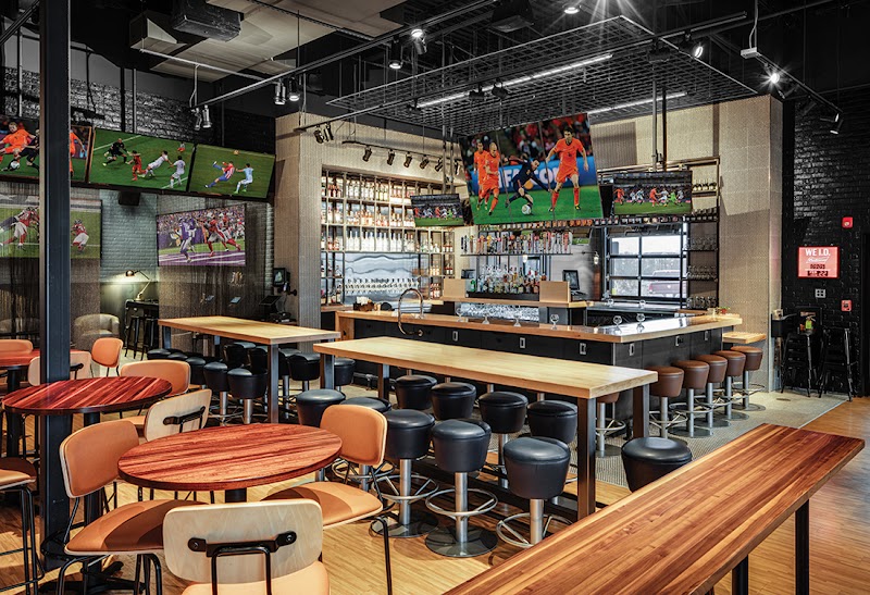 Buffalo Wild Wings photo 4