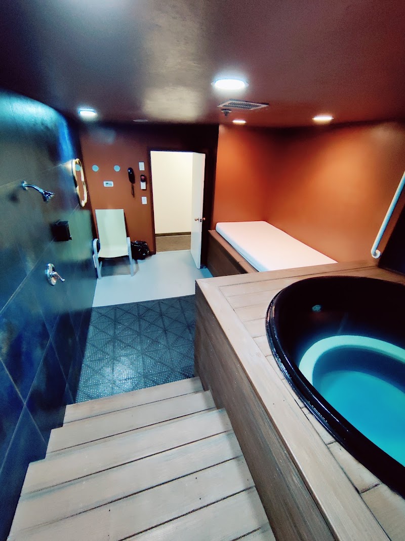 Photo of Tropical Garden Hot Tub & Tanning