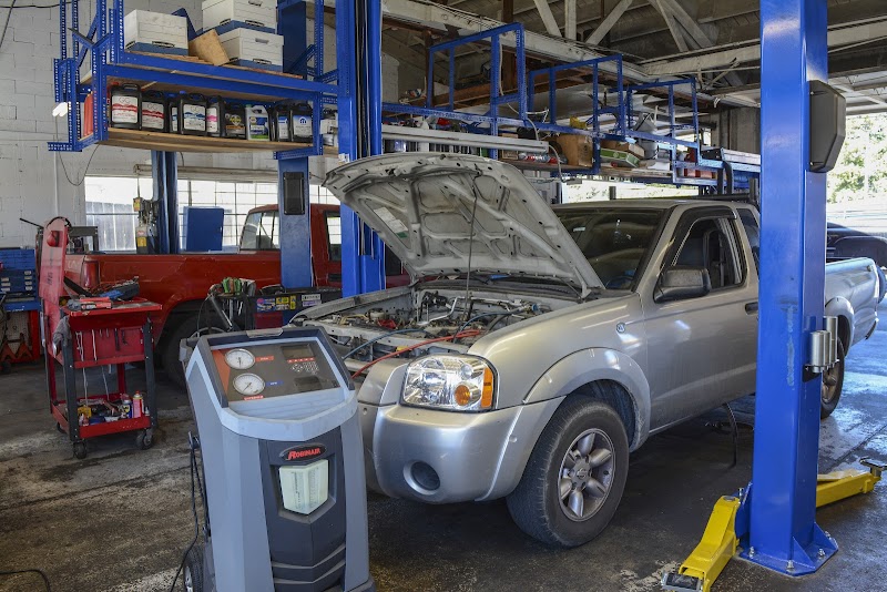 GOLDEN GEAR AUTOMOTIVE photo 3
