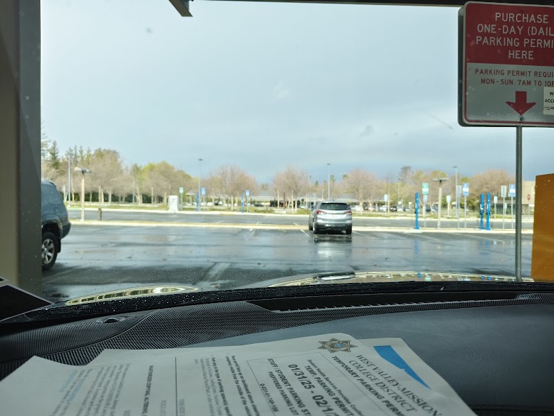 Photo of Parking Lot 5