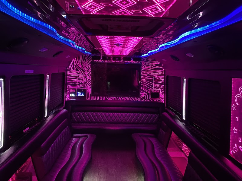 Luxury Limo of Lafayette photo 2