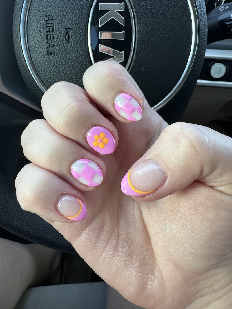 Glamour Nails photo 3