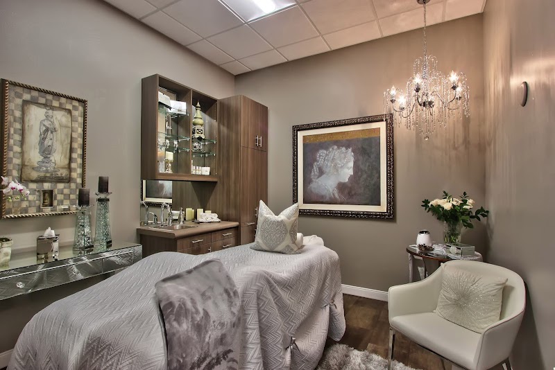 W Salon Suites Alamo photo 5