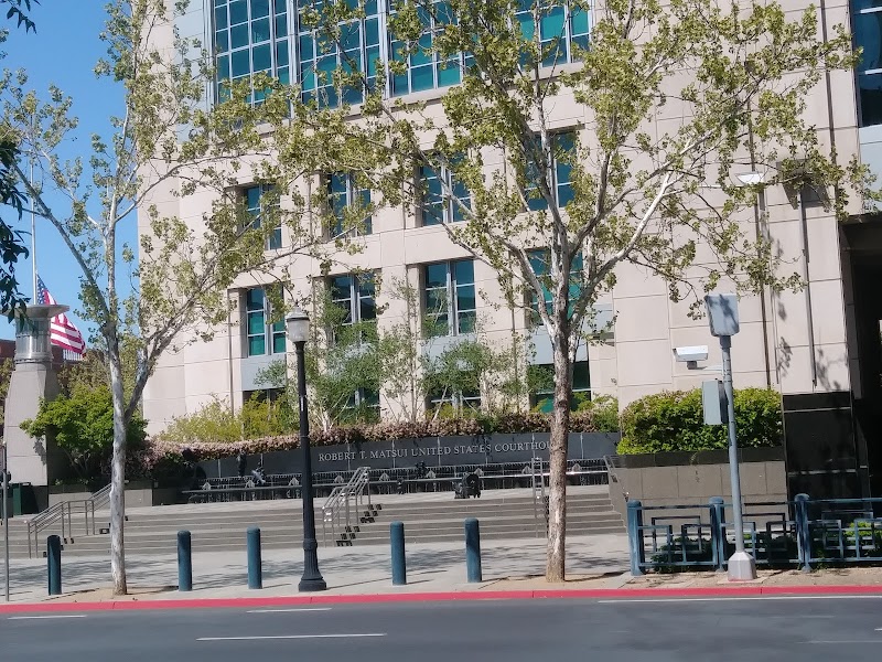 Robert T. Matsui United States Courthouse photo 2