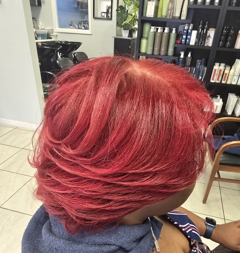 Maggie's Hair Salon photo 4
