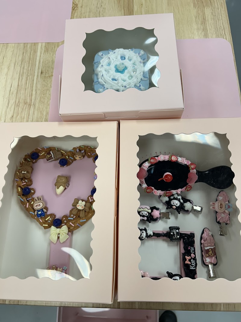 kawaii diy studio - DIY Decoden Art Studio photo 2