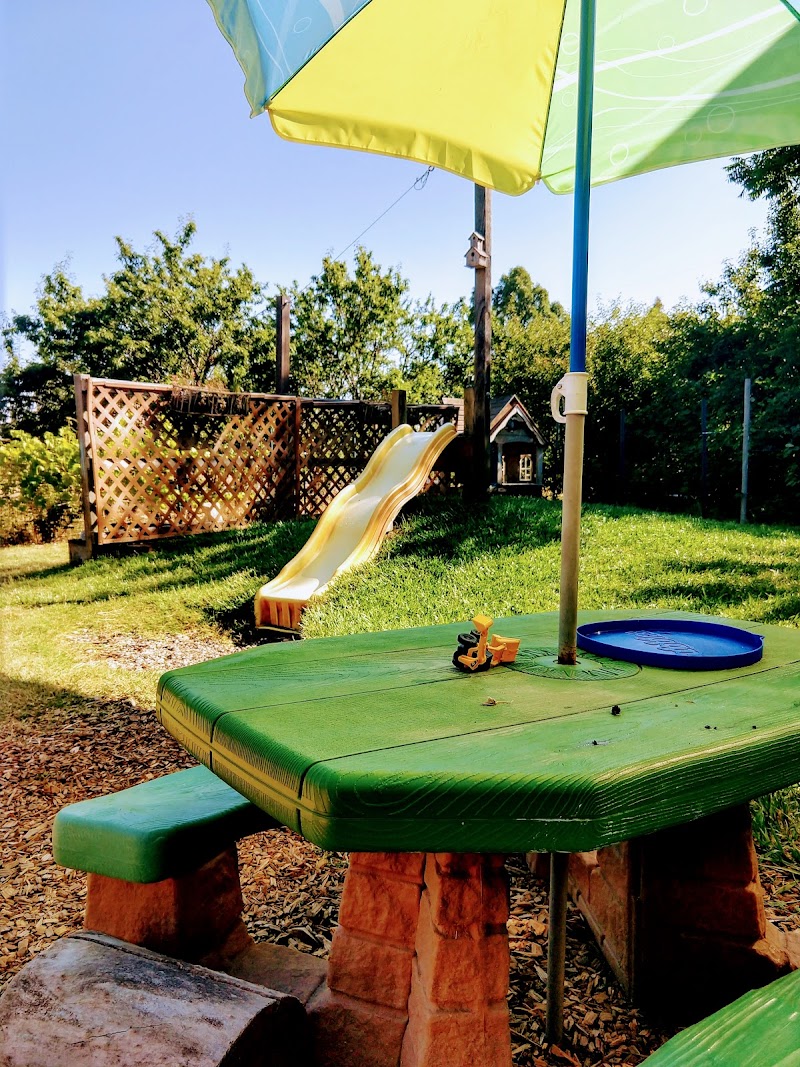 Plum Oaks Childcare & Farm photo 5