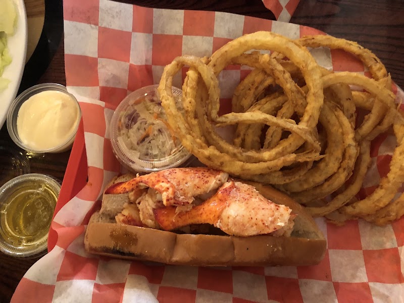 Eddie F's New England Seafood Restaurant photo 3