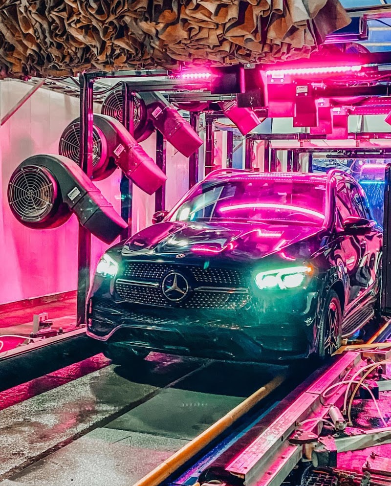 Tidal Wave Auto Spa | Car Wash photo 4