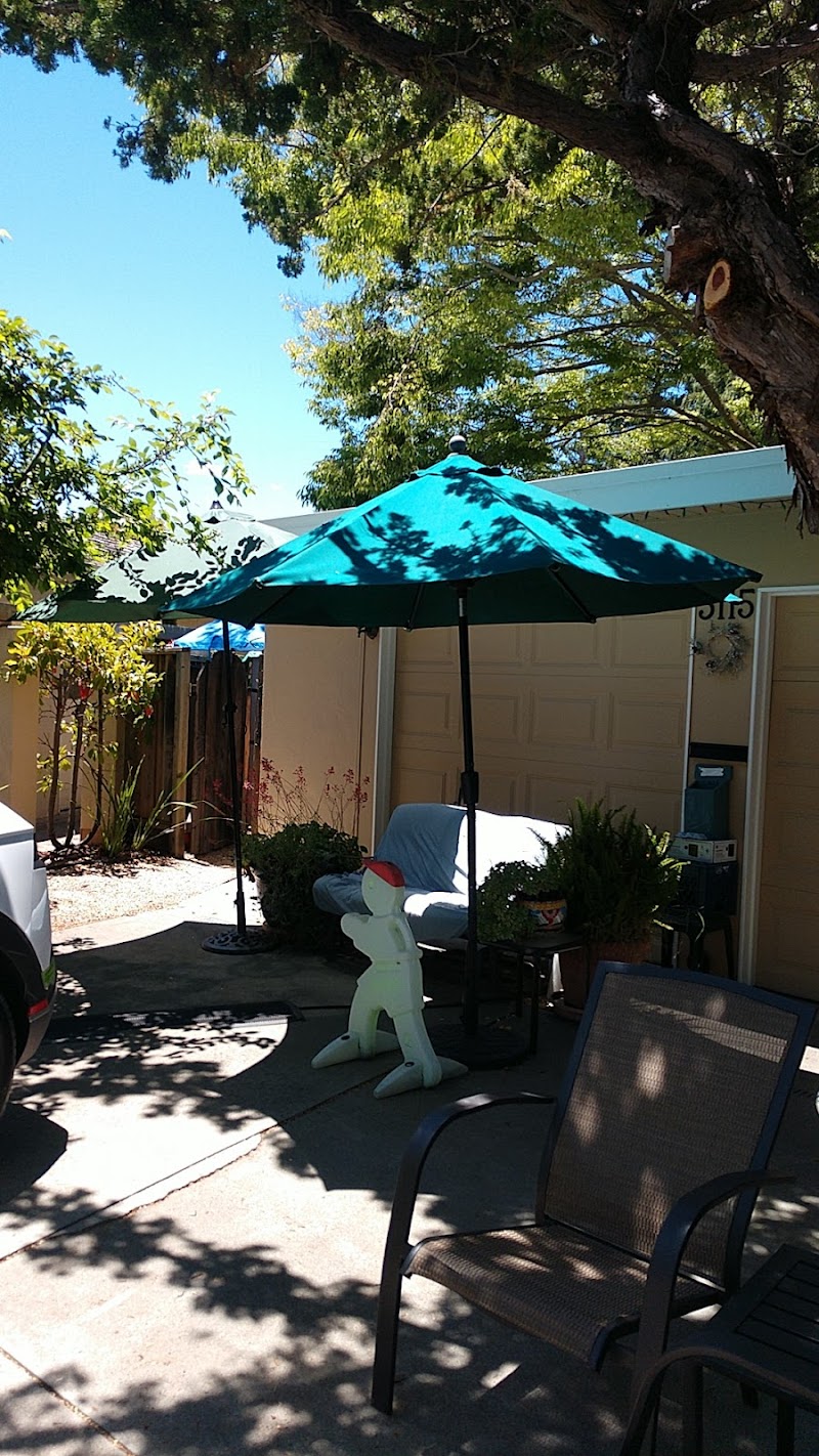 Photo of Stephanie Troyan Education Consulting