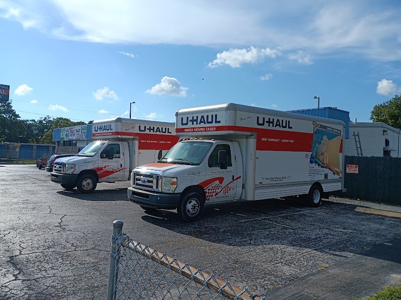 Pinellas Self Storage photo 4