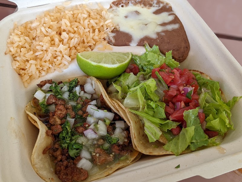 Crazy George Taqueria photo 4